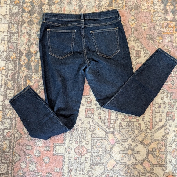 Gap Favorite Jegging Stretchy Denim Dark wash Size 6/28 Comfy Cute Casual - Picture 4 of 8